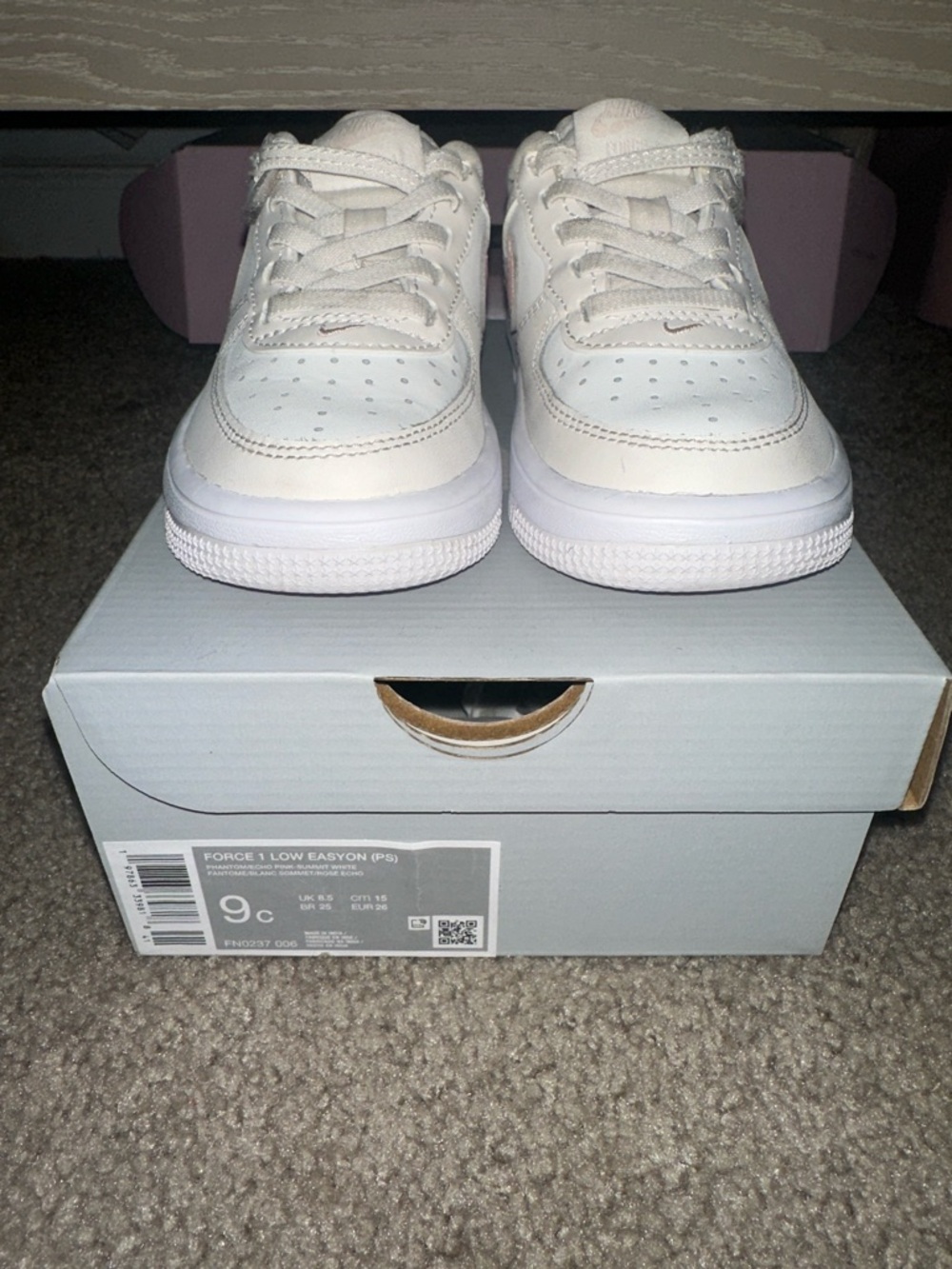 Nike Off-White/White Kids' Low-Top Sneakers